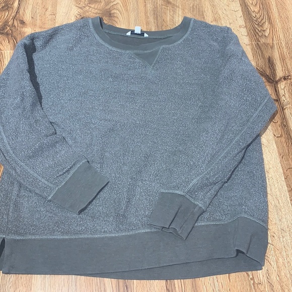 American Eagle Outfitters Tops - AE inside/out sweatshirt.